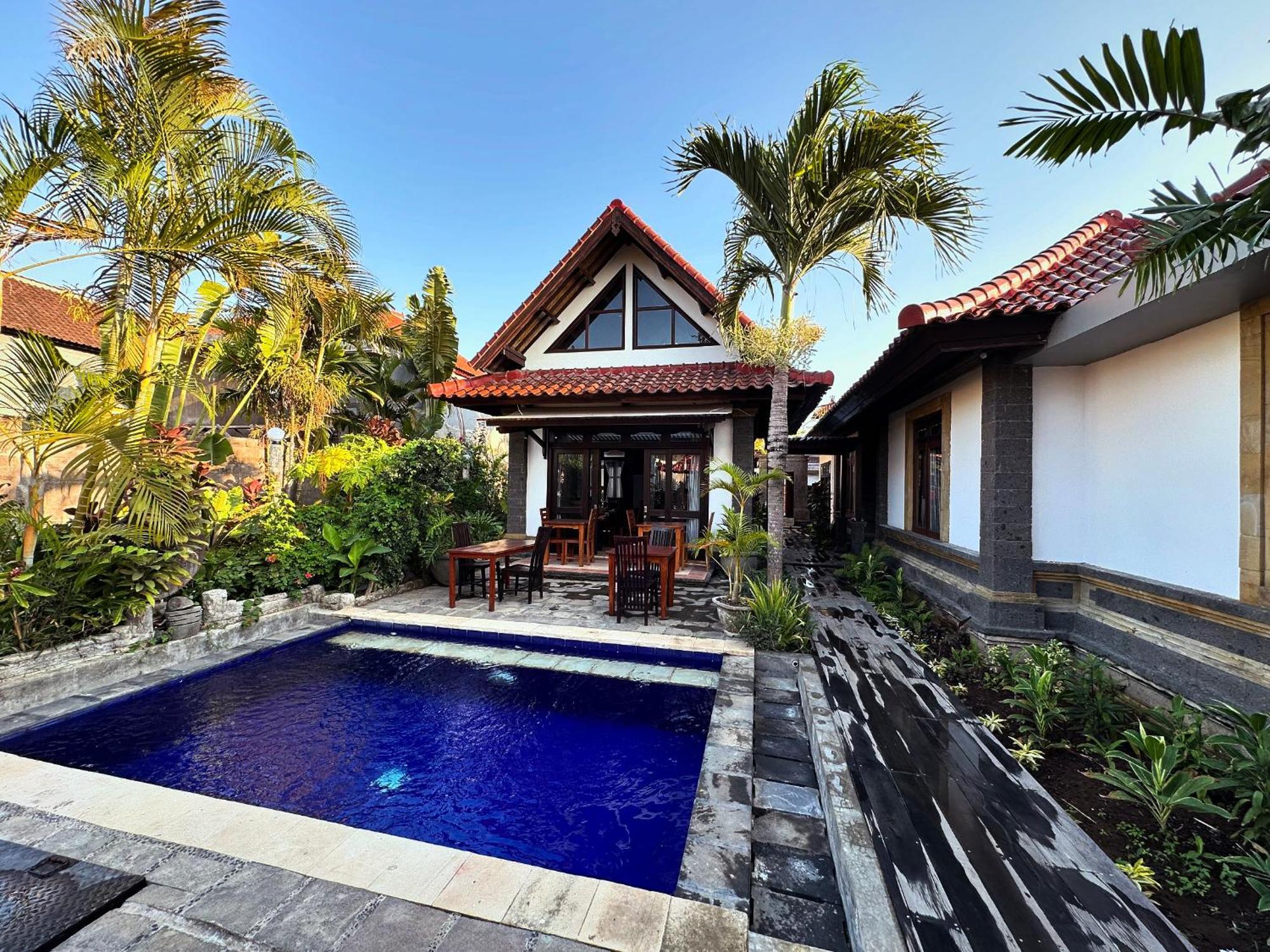 Bali Stuti Jimbaran Inn Exterior photo