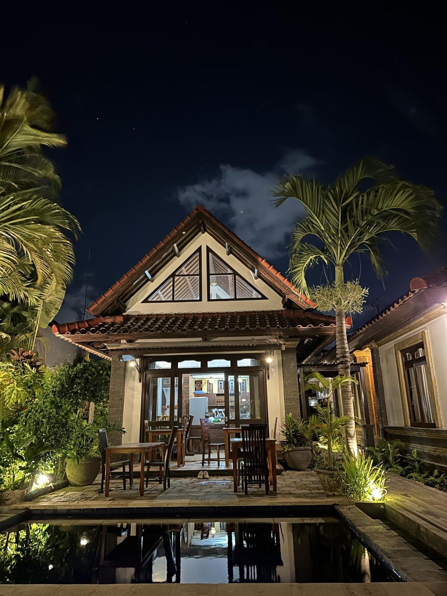 Bali Stuti Jimbaran Inn Exterior photo