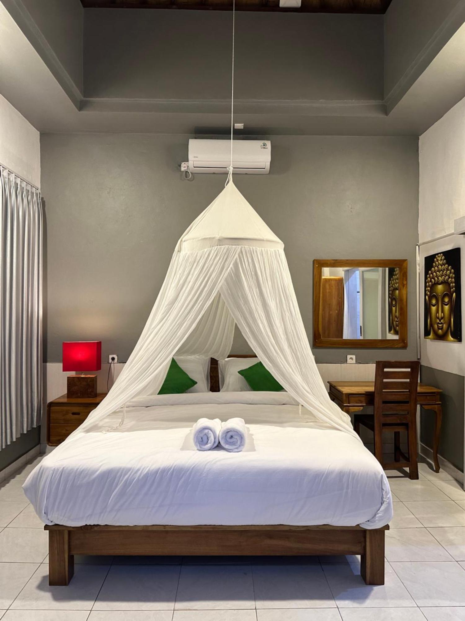 Bali Stuti Jimbaran Inn Exterior photo